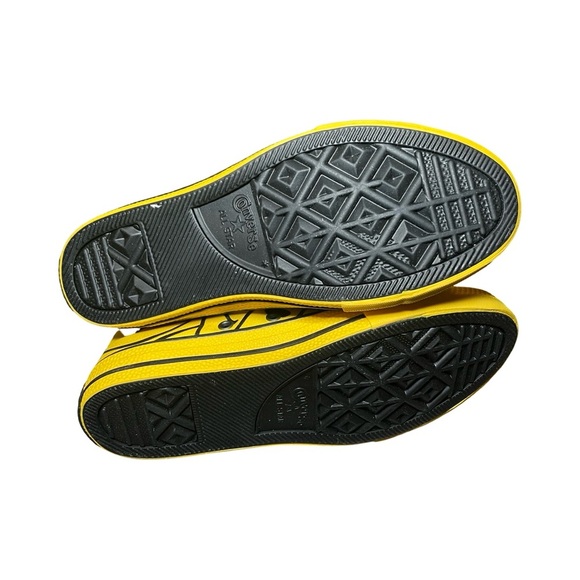 Converse x Chinatown Market Youth US Youth Sz 3 Hi Sneaker 371255C New In Box - Picture 9 of 9